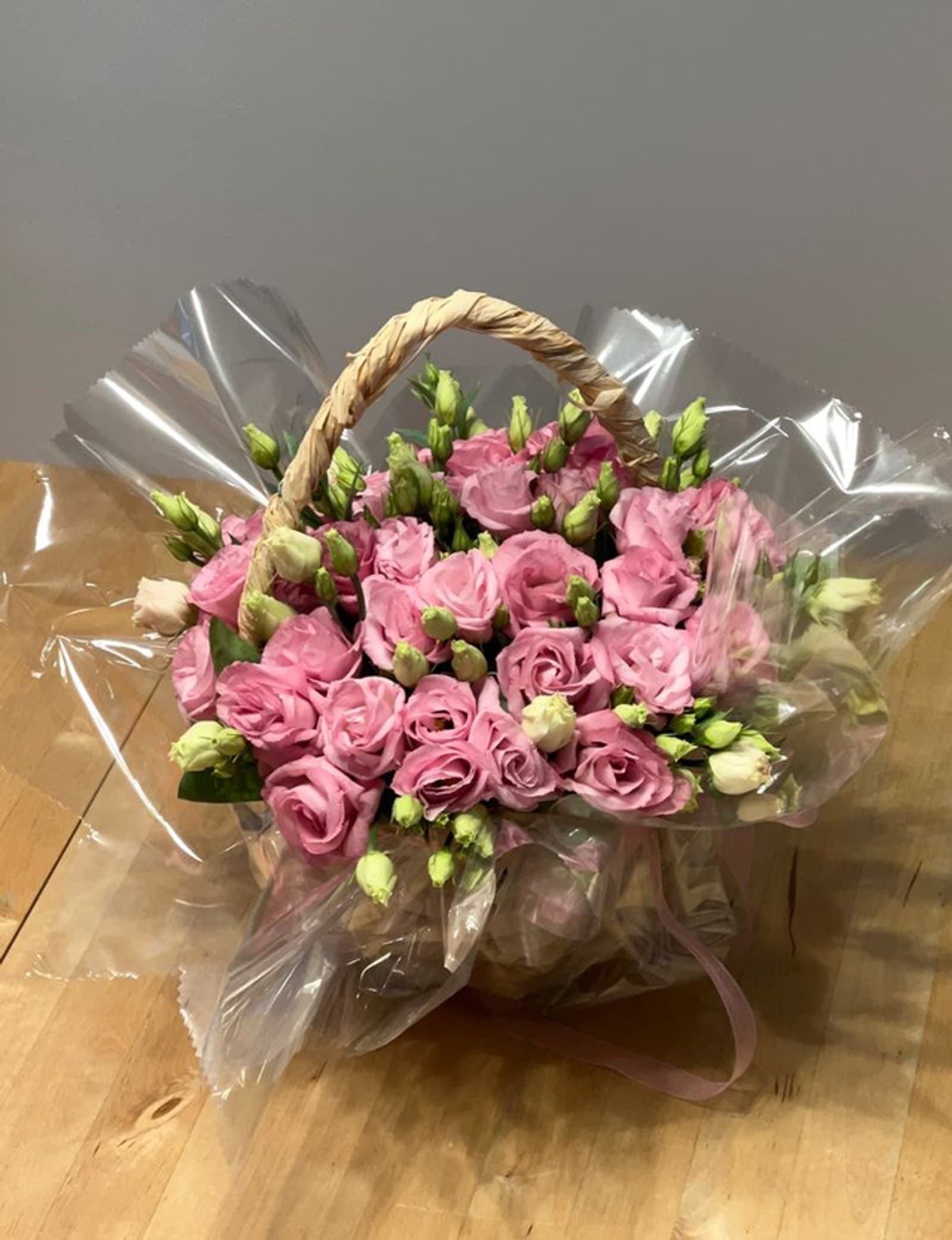 Blumenkorb „Rosa Unschuld“