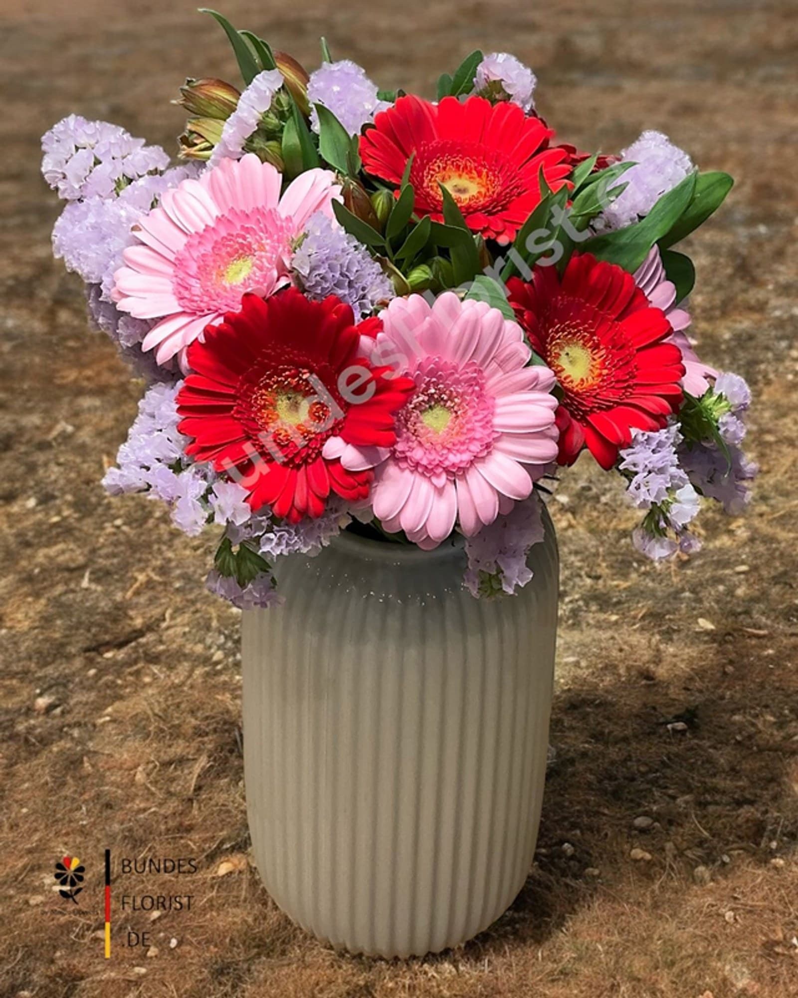 Blumenstrauß „Milka Majesty“