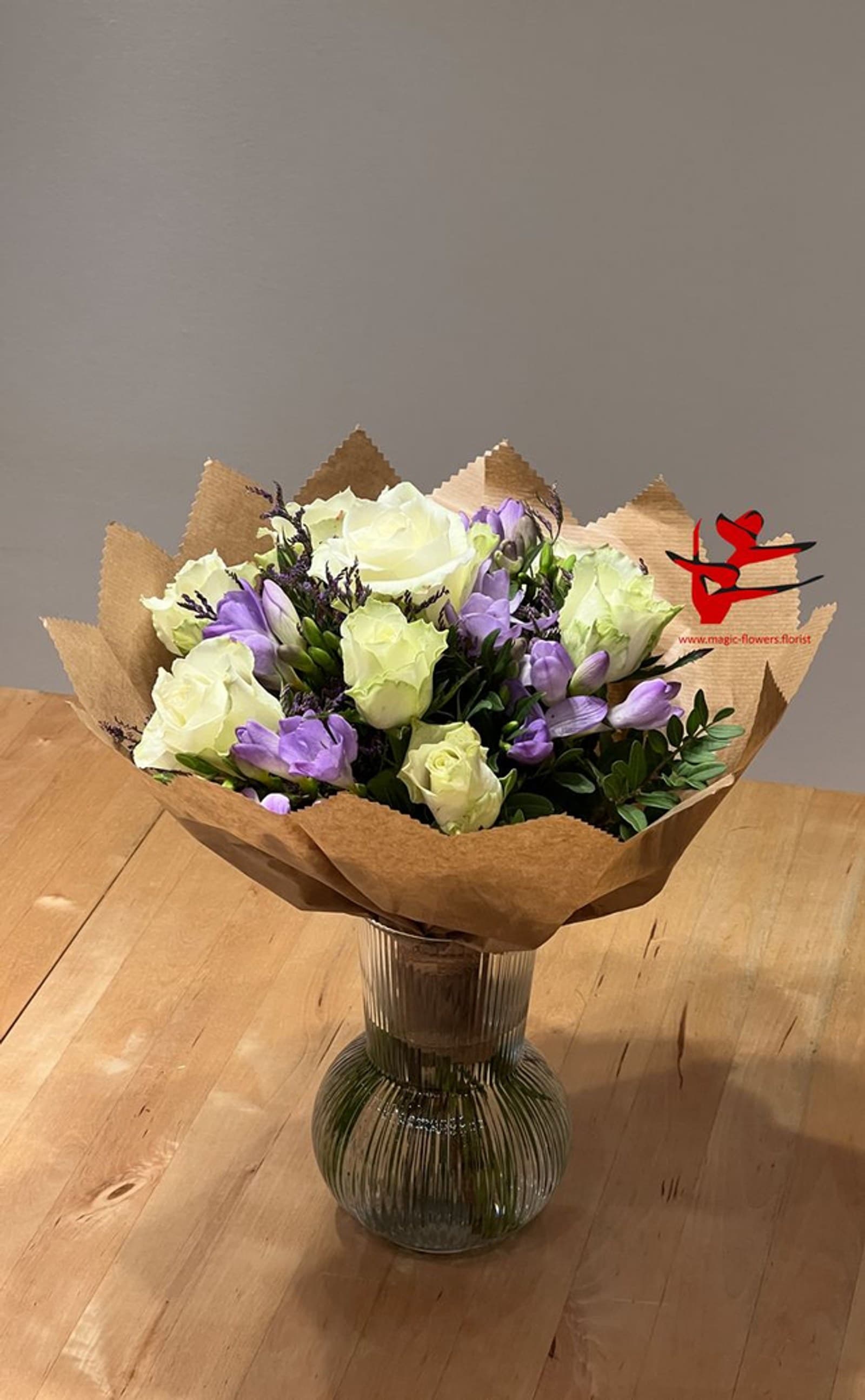 Blumenstrauß "Weiß & Violet"
