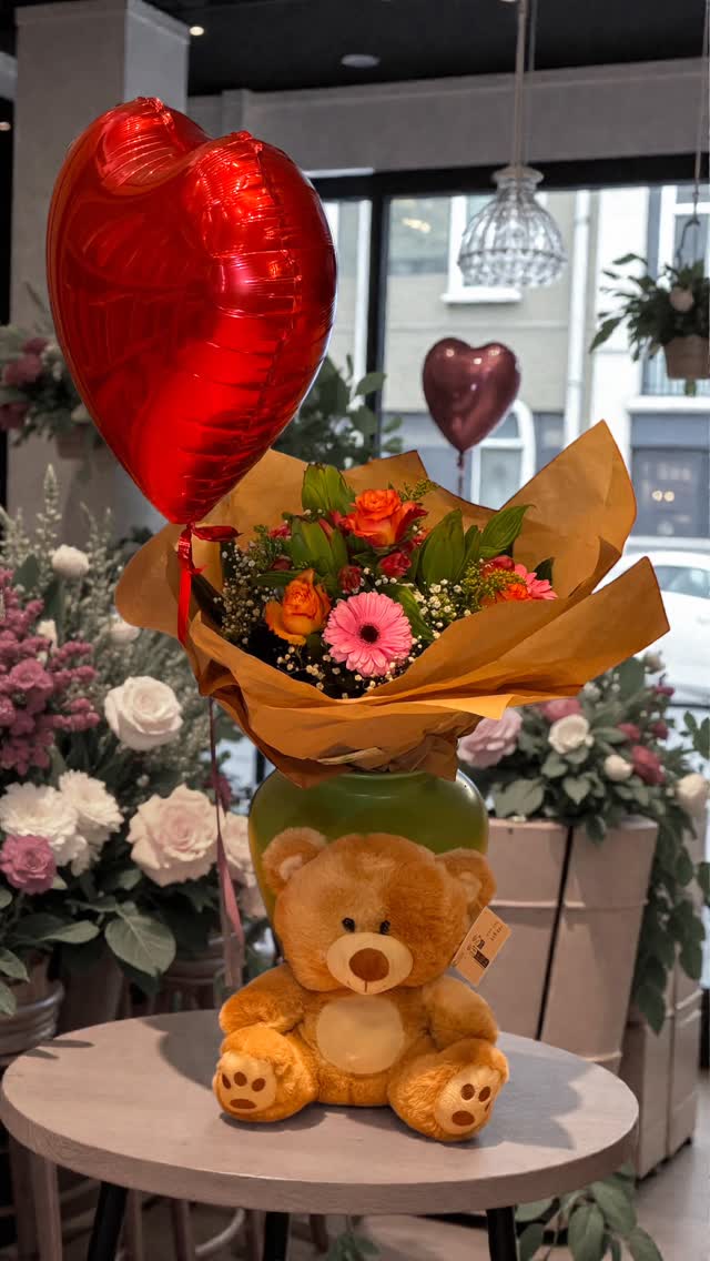 #valentinesday #magicflowers #blumenliebe #couplegoals